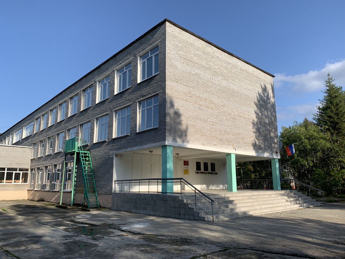 Здание школы (2023 год)